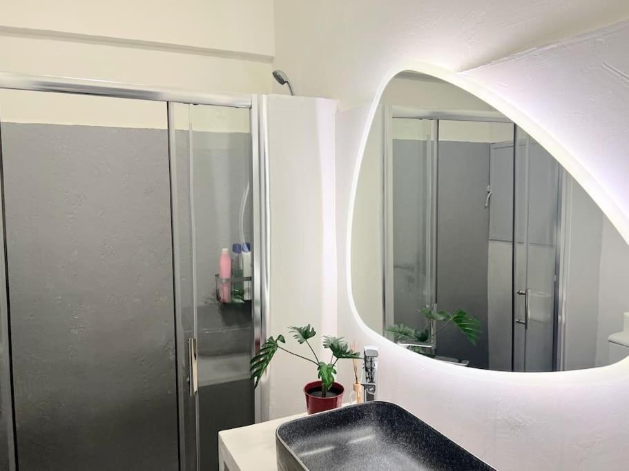 2bdr Boutique Full In Plaka Apartment