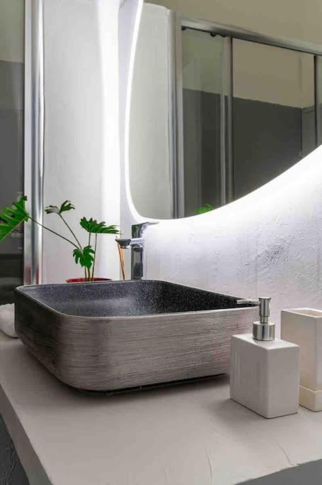 2bdr Boutique Full In Plaka Apartment Athen